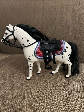 Vintage 1997 Mattel Barbie Riding Club Sassy Walking Pony My Tail Swishes